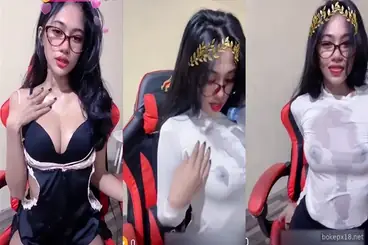 Cewek cantik body mulus masturbasi hot di live